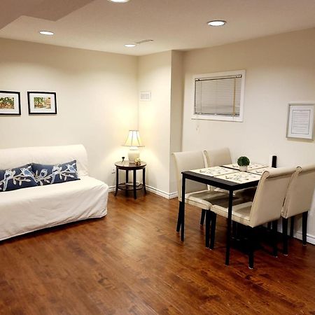 Spacious And Bright Unit With Natural Light. Пикеринг Экстерьер фото